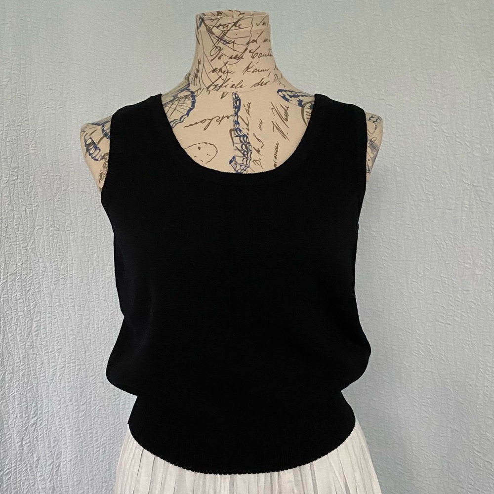 St John Vintage Santana Knit Tank Shell Vest
